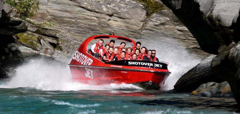 New Zealand jet boat to replace V8 with electric power