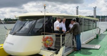 Electric ferry trialled as a carbon-neutral bridge alternative