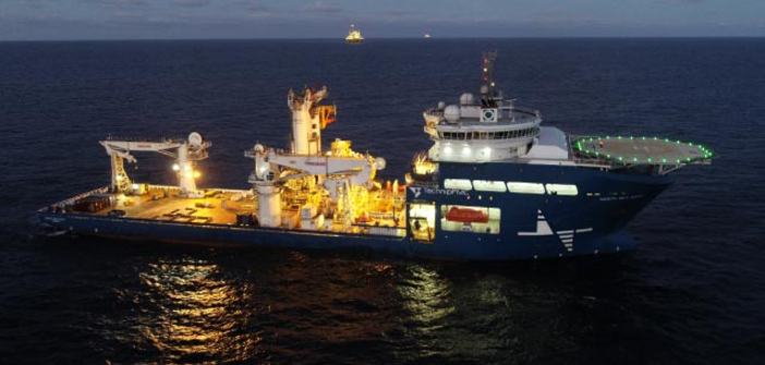 Hybrid power revamp for offshore service vessel
