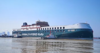 Italian line receives first of 12 hybrid ro-ro vessels