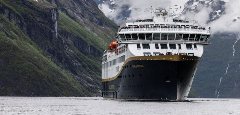 Corvus Energy enables emission-free sailing into World Heritage fjord