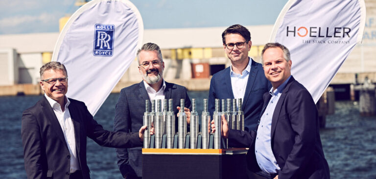 Rolls-Royce to develop hydrogen electrolyzer and invest in Hoeller Electrolyzer