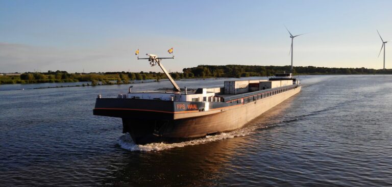 Future Proof Shipping selects Ballard Power Systems PEM fuel cells for Waal vessel retrofit