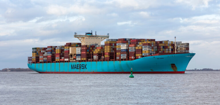 A.P. Moller – Maersk and SunGas Renewables sign strategic partnership for green methanol