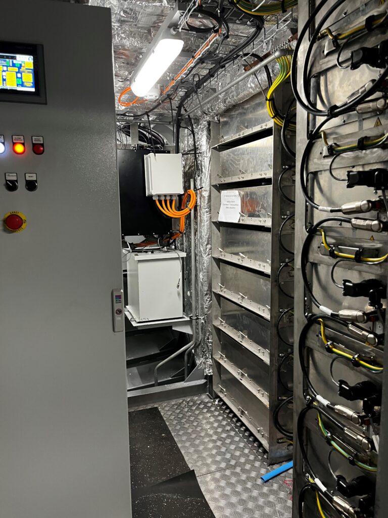 Hybrid buoylaying vessel equipped by Barillec Marine Electric Hybrid