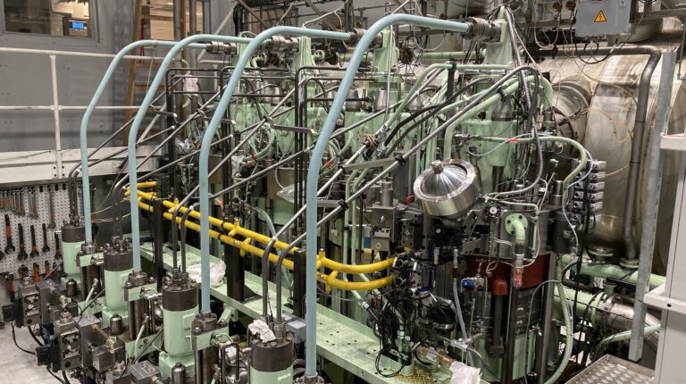 MAN B&W two-stroke engine achieves successful ammonia combustion