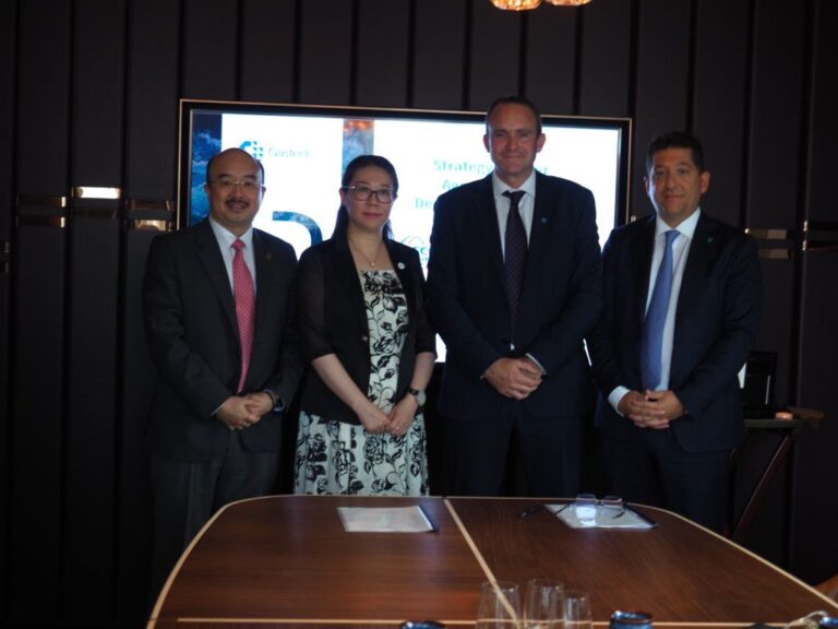 Lloyd’s Register and Cosco to begin LNG fleet decarbonization pathway project