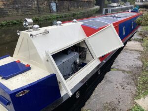 Bramble Energy tests its first hydrogen boat powered by printed circuit board fuel cell