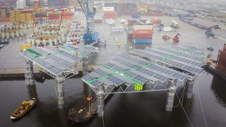 SolarDuck's Merganser offshore floating solar platform.