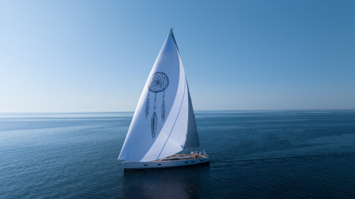 Nautor Swan launches first hybrid-electric maxi yacht Luxury sailing yacht producer Nautor Swan has launched a hybrid-electric maxi yacht that is powered by a fully integrated Deep Blue system by Torqeedo.