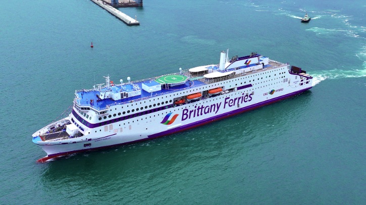 Brittany Ferries’ LNG-electric hybrid vessel begins sea trials Brittany Ferries’ LNG-electric hybrid vessel, named Saint-Malo, has begun its sea trials, ahead of its transit to Europe in November 2024.