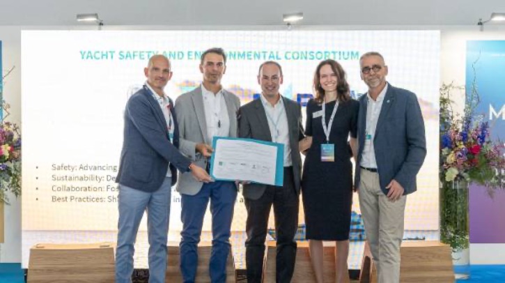 Classification societies partner to form Yacht Safety and Environmental Consortium Classification societies Lloyd's Register (LR), RINA, DNV, Bureau Veritas (BV) and ABS have established the Yacht Safety and Environmental Consortium (YSEC).