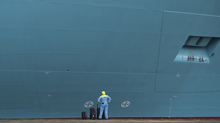 Maersk orders 20 dual-fuel vessels A.P. Moller - Maersk (Maersk) has signed agreements with three yards for a total of 20 container vessels equipped with liquified gas dual-fuel propulsion systems. Combined, the vessels have a capacity of 300,000 TEU.
