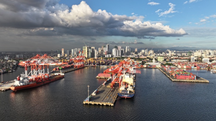 DP World and Asian Terminals invest US$100m in Manila South Harbour The Manila South Harbour (MSH) in the Philippines has received US$100m in investment from DP World and Asian Terminals (ATI).