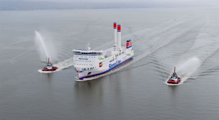 Stena Connecta arrives in Belfast ahead of hybrid electric service launch Stena Connecta arrives in Belfast ahead of hybrid-electric service launch.